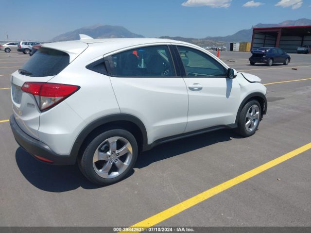 3CZRU6H34NM776238 Honda Hr-v Awd Lx