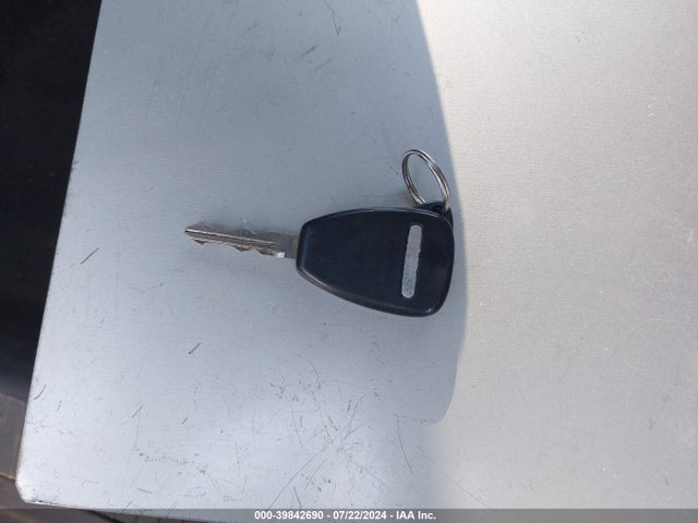 1C4NJCEB3GD664472 Jeep Compass Latitude