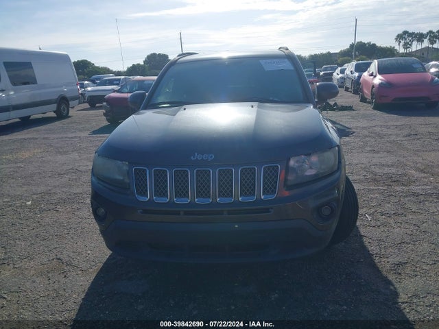 1C4NJCEB3GD664472 Jeep Compass Latitude