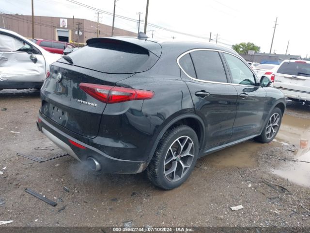ZASFAKBN1J7C02681 Alfa Romeo Stelvio Ti Awd