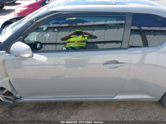 JTKJF5C76E3066561 Scion TC