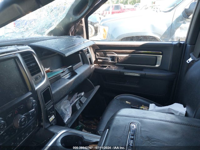 1C6RR6PT5HS605140 RAM 1500 Limited  4x2 5'7 Box