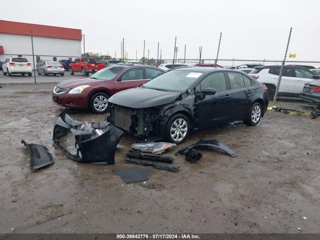 Toyota COROLLA LE 2020 JTDEPRAEXLJ060026 Image 2