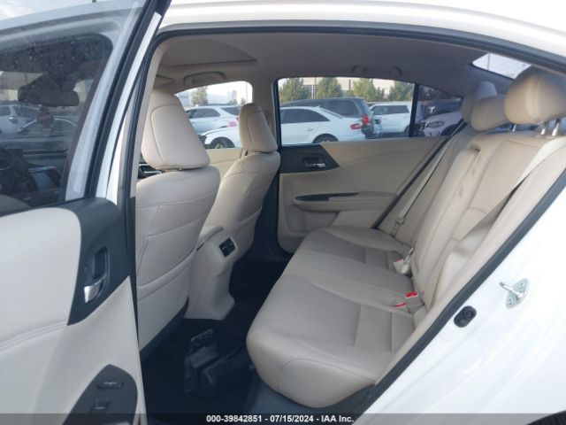 1HGCR3F92HA032675 Honda Accord Touring V6