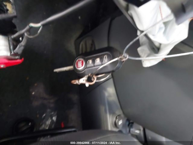 3C3CFFAR2FT750320 Fiat 500 POP
