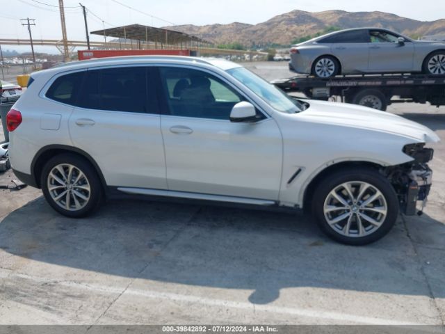 5UXTR7C59KLF27864 BMW X3 Sdrive30i