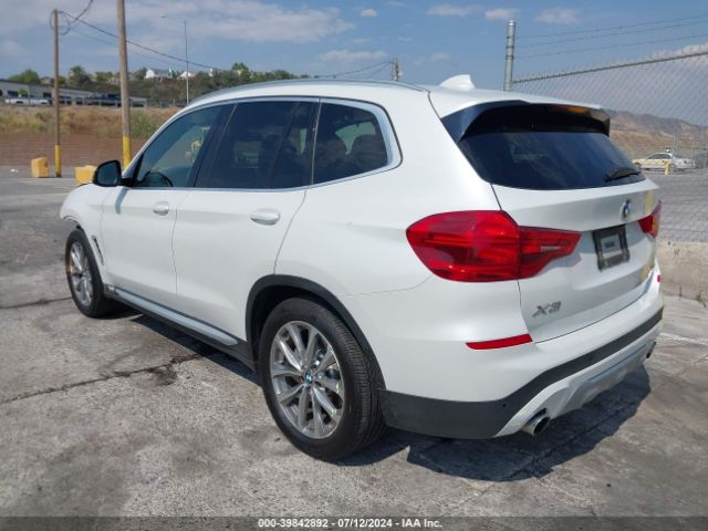 5UXTR7C59KLF27864 BMW X3 Sdrive30i