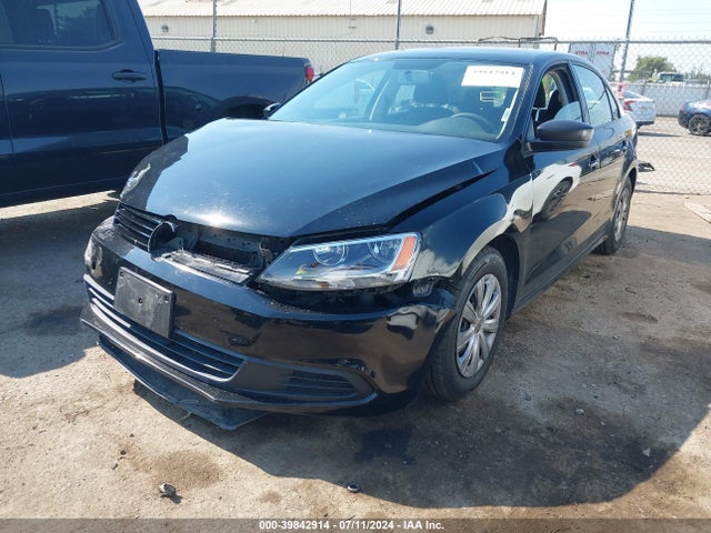 3VW2K7AJXEM373597 Volkswagen Jetta 2.0l S