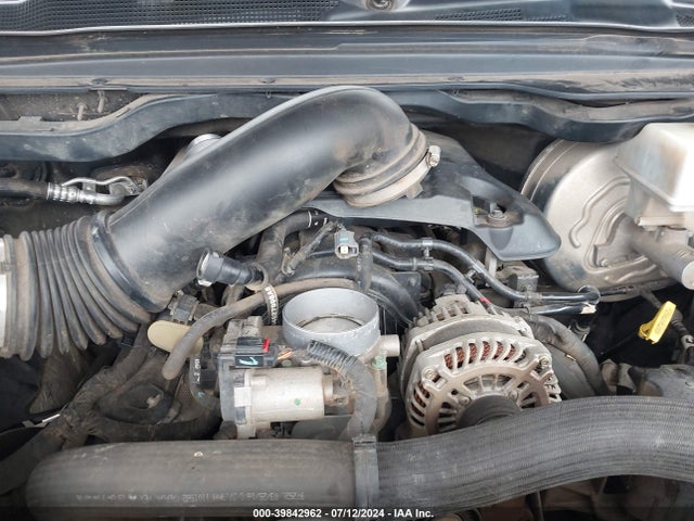 1C6SRFCT8KN551250 RAM 1500 Tradesman Quad Cab 4x4 6'4 Box