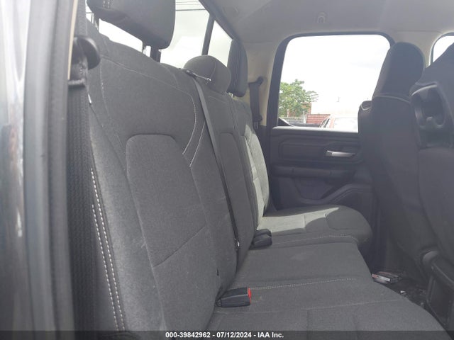 1C6SRFCT8KN551250 RAM 1500 Tradesman Quad Cab 4x4 6'4 Box