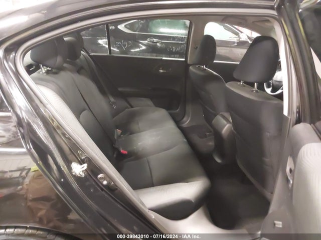 Honda ACCORD LX 2017 1HGCR2F39HA109547 Image 8