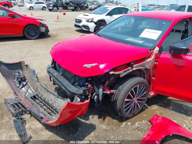 3VWD17AJ4GM417785 Volkswagen Jetta 1.8t Sport