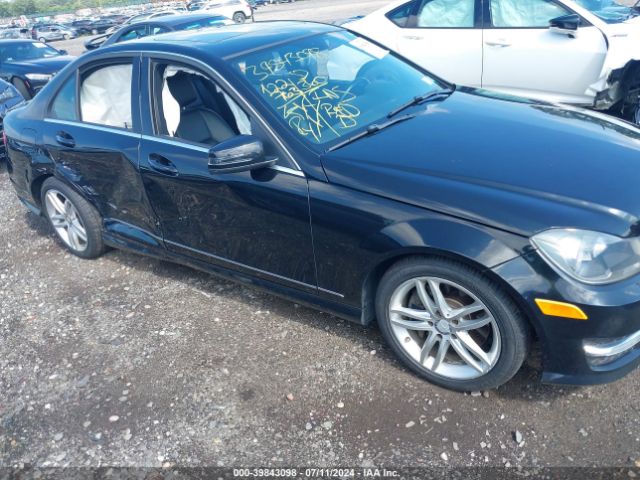 WDDGF8AB4EA941955 Mercedes-Benz C 300 Luxury 4matic/sport 4matic