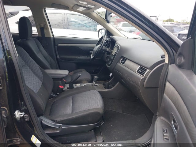 2014 MITSUBISHI OUTLANDER JA4AZ3A38EZ008784 Photo 4