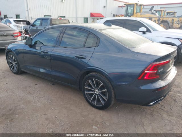 7JR102FZ7MG108779 Volvo S60 T5 Momentum