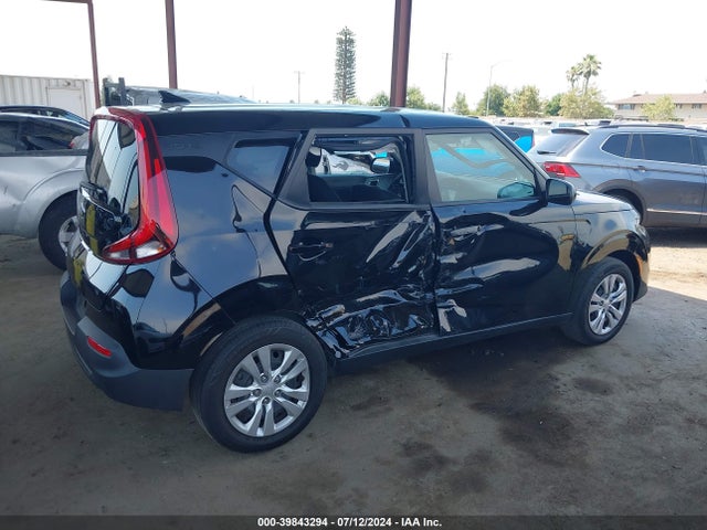KIA SOUL LX 2020 KNDJ23AUXL7734481 Image 6