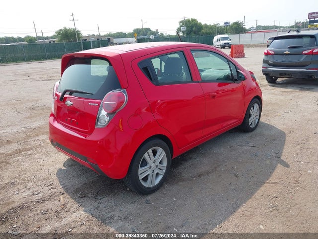 Chevrolet Spark 1lt Cvt 2015 KL8CD6S94FC707604 Image 4