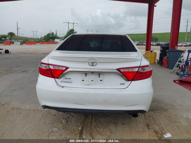 Toyota CAMRY SE 2015 4T1BF1FK2FU957037 Image 16