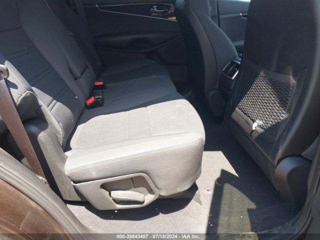 5XYPG4A35GG027757 KIA Sorento 2.4l Lx