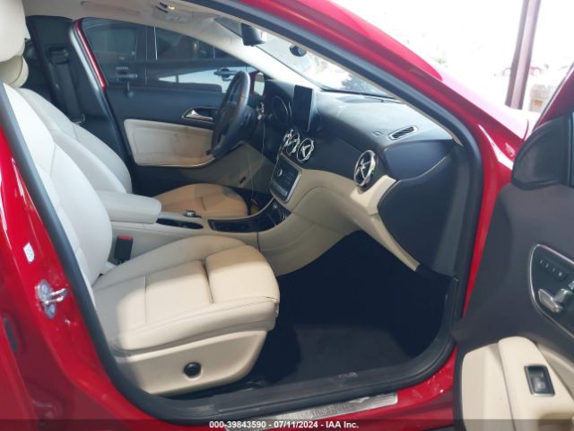 WDCTG4GB8KU013446 Mercedes-Benz Gla 250 4matic