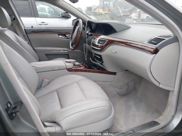 2013 MERCEDES-BENZ S 550 WDDNG7DB1DA506383 Photo 4