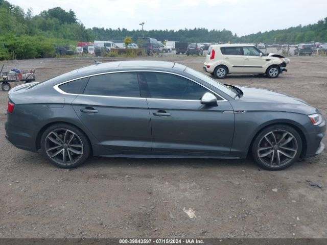 WAUC4CF56JA039318 Audi S5 3.0t Premium Plus