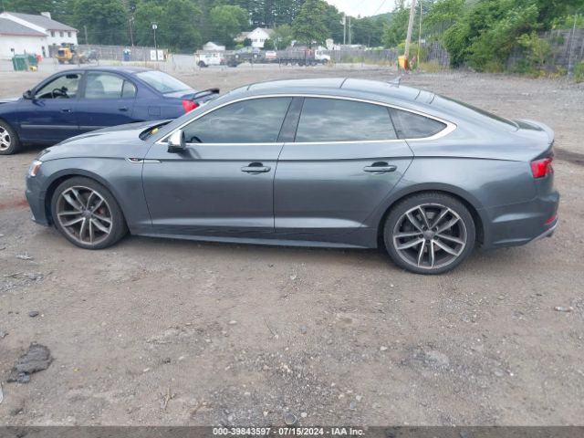WAUC4CF56JA039318 Audi S5 3.0t Premium Plus