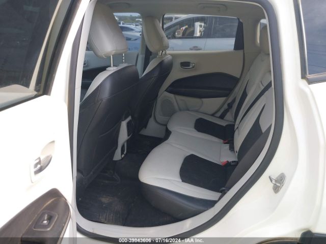 3C4NJCBB5JT494590 Jeep Compass Sun And Wheel Fwd