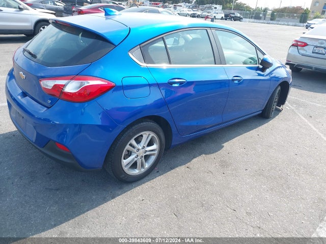 Chevrolet Cruze Lt Auto 2018 3G1BE6SM8JS655054 Image 4