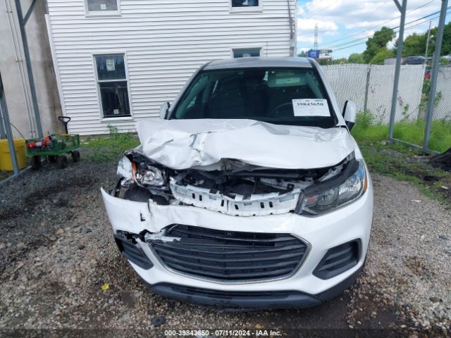 3GNCJKSB0LL158051 Chevrolet Trax Fwd Ls