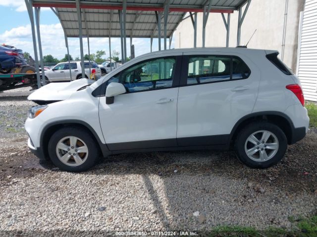 3GNCJKSB0LL158051 Chevrolet Trax Fwd Ls