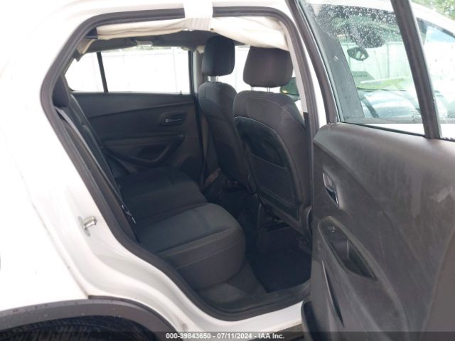 3GNCJKSB0LL158051 Chevrolet Trax Fwd Ls