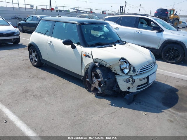 2005 MINI COOPER WMWRC33545TK60010 Photo 0