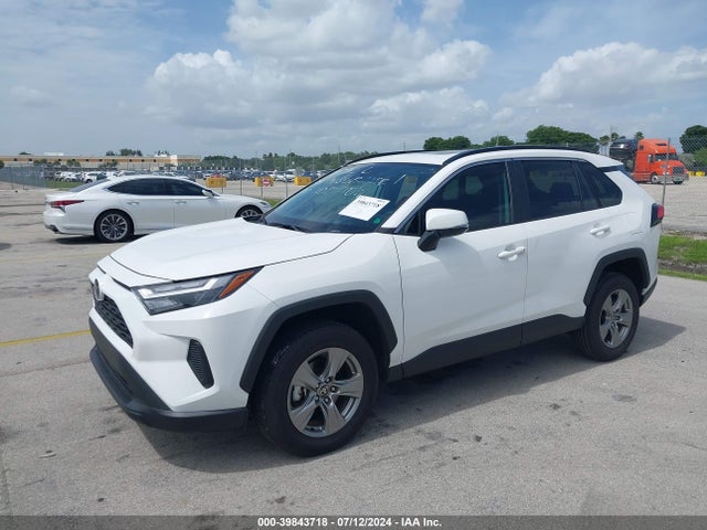 Toyota Rav4 Xle 2023 2T3W1RFV0PC244432 Image 2