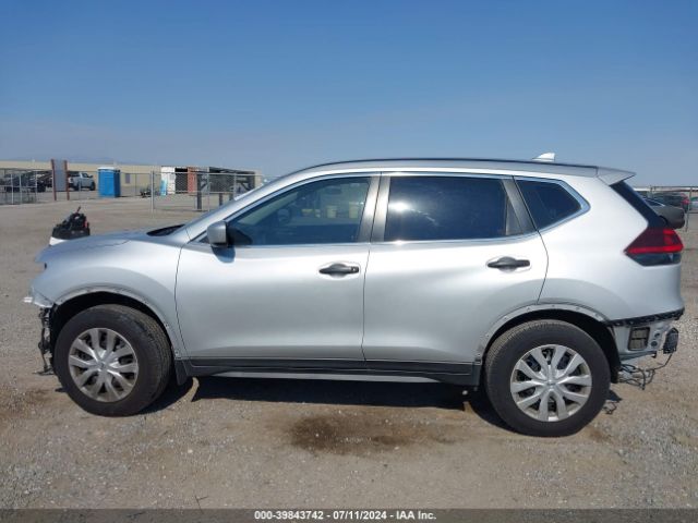 JN8AT2MT0LW034506 Nissan Rogue S Fwd