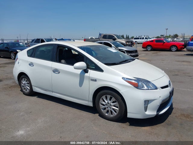 Toyota Prius Plug-in Advanced 2014 JTDKN3DP5E3063572 Image 6