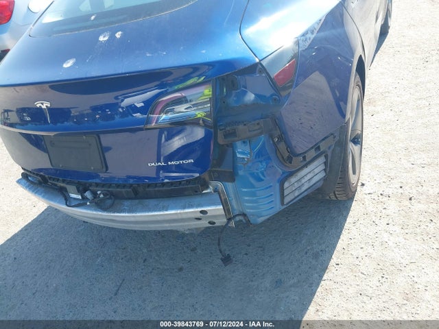 Tesla Model 3 Long Range Dual Motor All-wheel Drive 2020 5YJ3E1EB7LF639352 Image 20