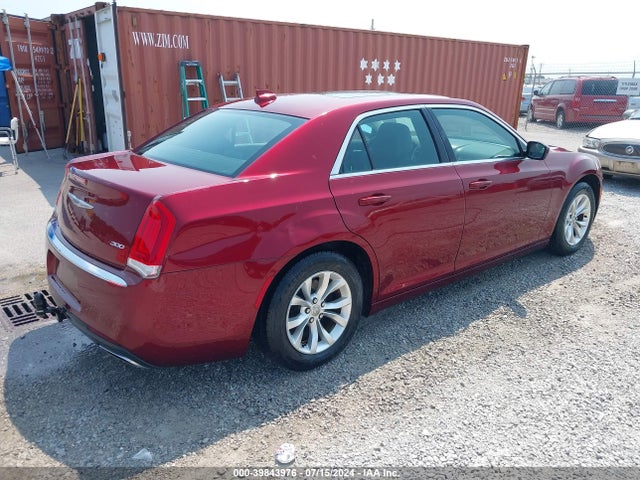 Chrysler 300 Anniversary Edition 2016 2C3CCAAG2GH224564 Image 4