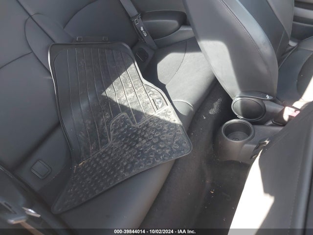 2011 MINI COOPER WMWSU3C56BT251531 Photo 7