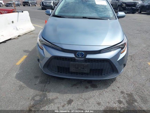 Toyota Corolla Hybrid Le 2021 JTDEAMDE2MJ014871 Image 12