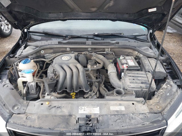 3VW1K7AJXFM342881 Volkswagen Jetta 2.0l S