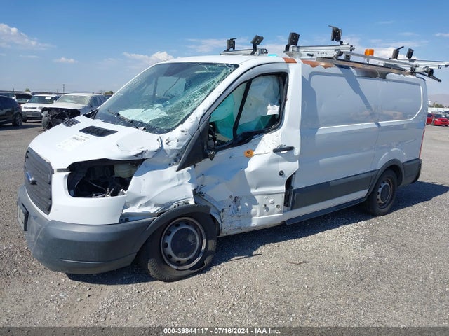 Ford Transit-150 2017 1FTYE1ZM2HKB31981 Image 2