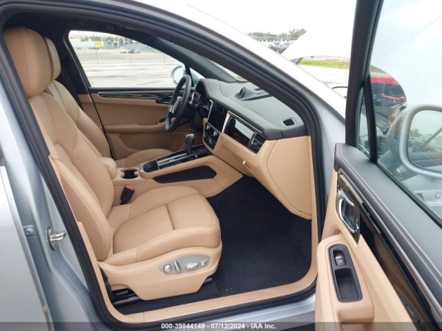 WP1AA2A54RLB04217 Porsche Macan T