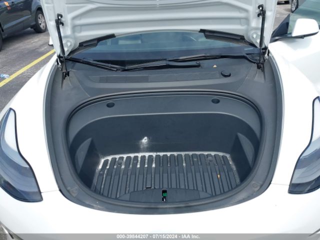 5YJ3E1EB0NF103085 Tesla Model 3 Long Range Dual Motor All-wheel Drive