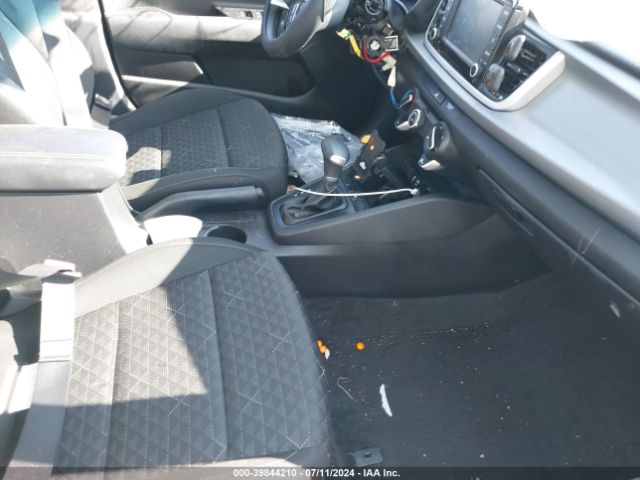 3KPA24AD8LE273433 KIA RIO S