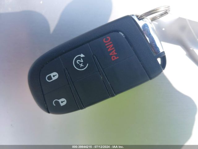 3C4NJCBBXKT843857 Jeep Compass Latitude Fwd
