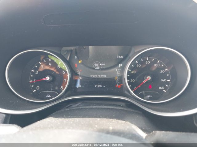 3C4NJCBBXKT843857 Jeep Compass Latitude Fwd