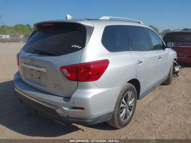 5N1DR2BM8LC616661 Nissan Pathfinder Sv 4wd