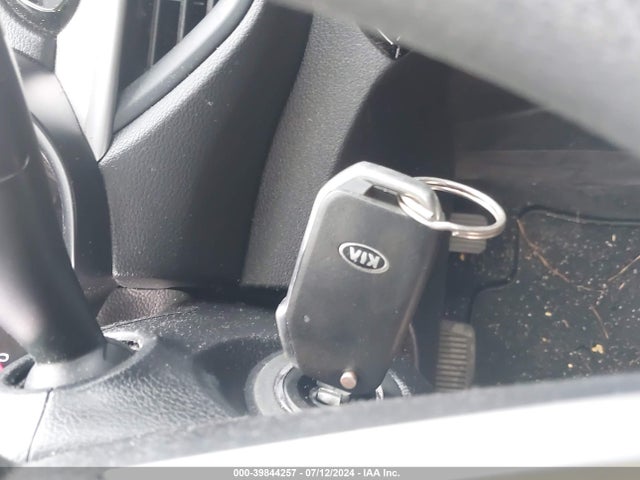 KIA Forte Lxs 2019 3KPF24AD2KE011976 Image 11