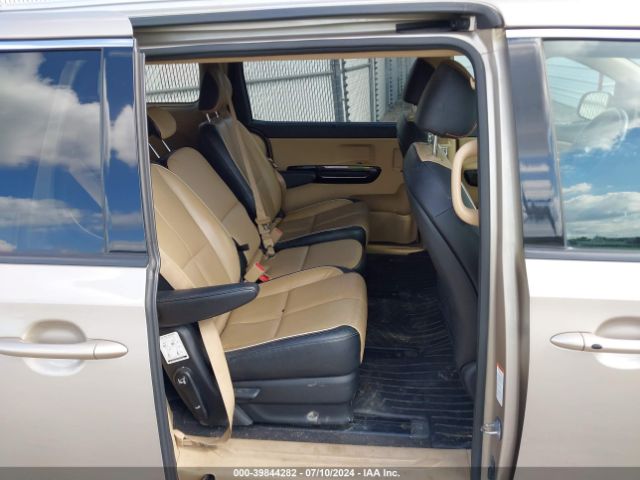 KNDMC5C10F6048145 KIA SEDONA EX